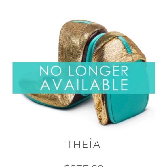 Theia Limited Edition Topper - Picture 2 of 3